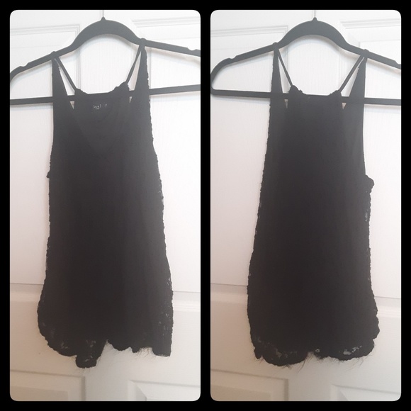 Lace Tanks - Picture 2 of 4